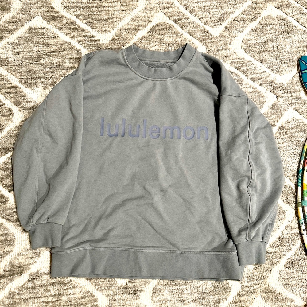Lululemon crewneck